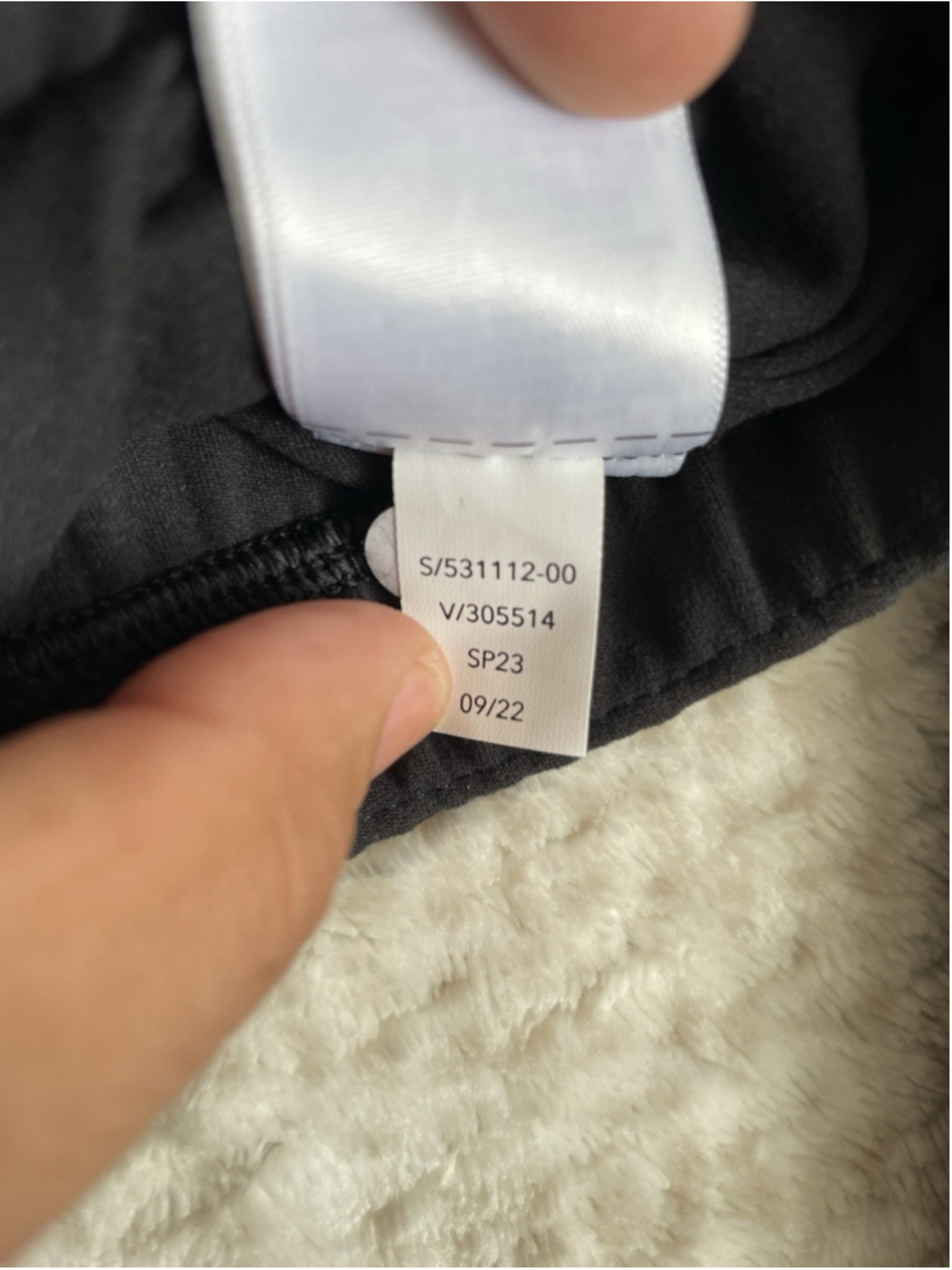 NWT ATHLETA Wayfarer Bomber Jacket Women's Size Small Black Full Zip - Picture 11 of 14